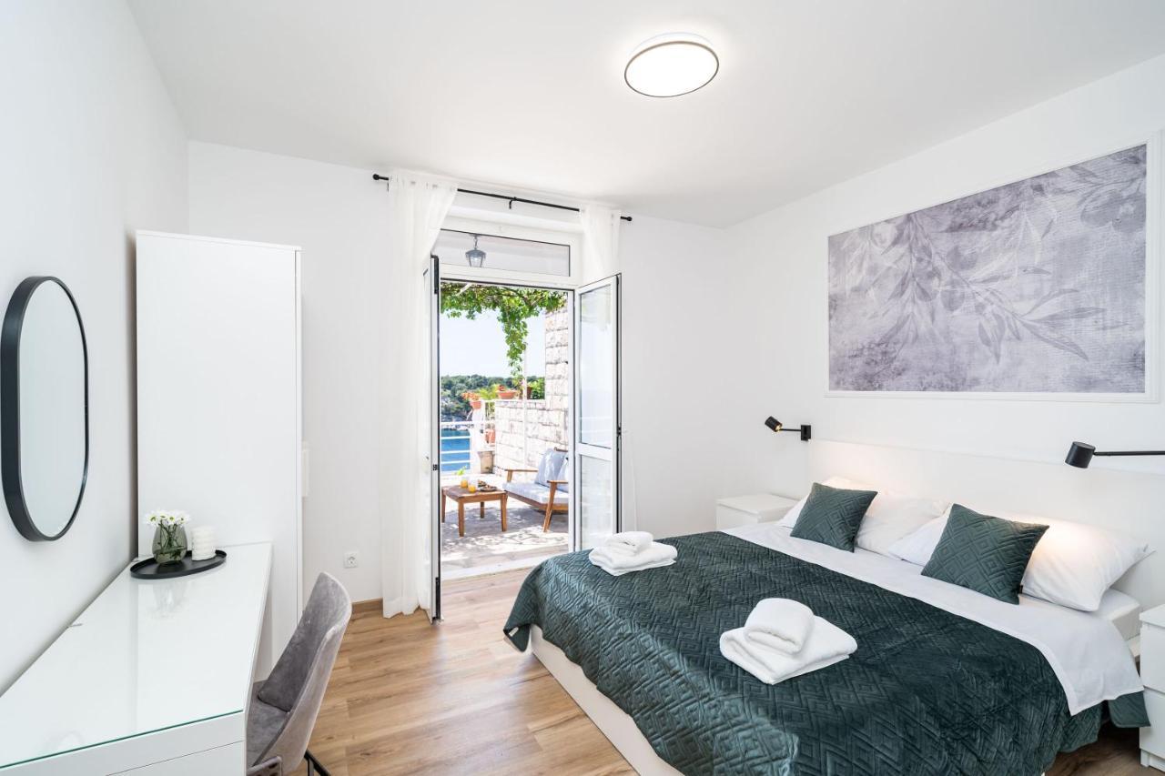 Apartments Nina & Paula - Apartment Nina Stikovica Ngoại thất bức ảnh